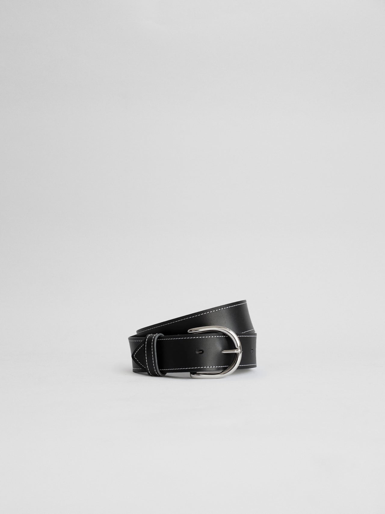 The Lair Maya White Stitch Belt Wide Silver