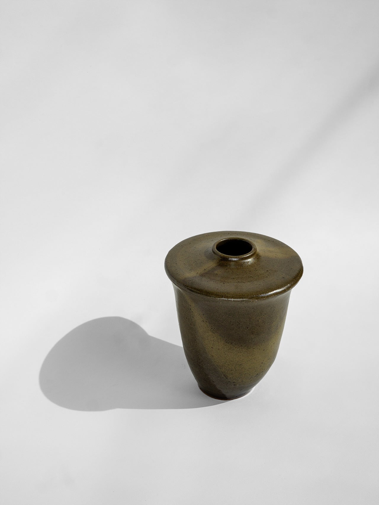 BRB Vase Medium Golden Syrup 001