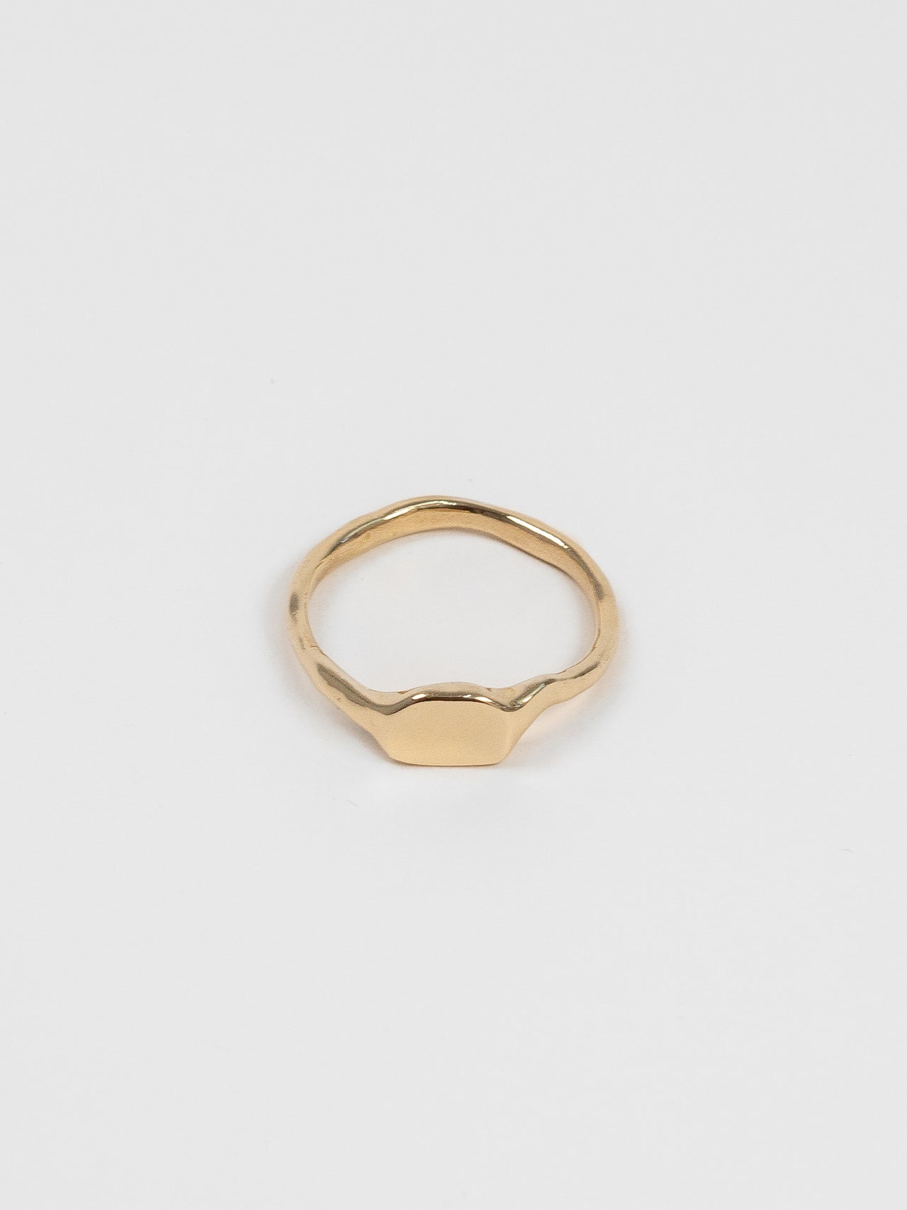 The Lair Jewellery Chikyu I Signet 9ct Yellow Gold