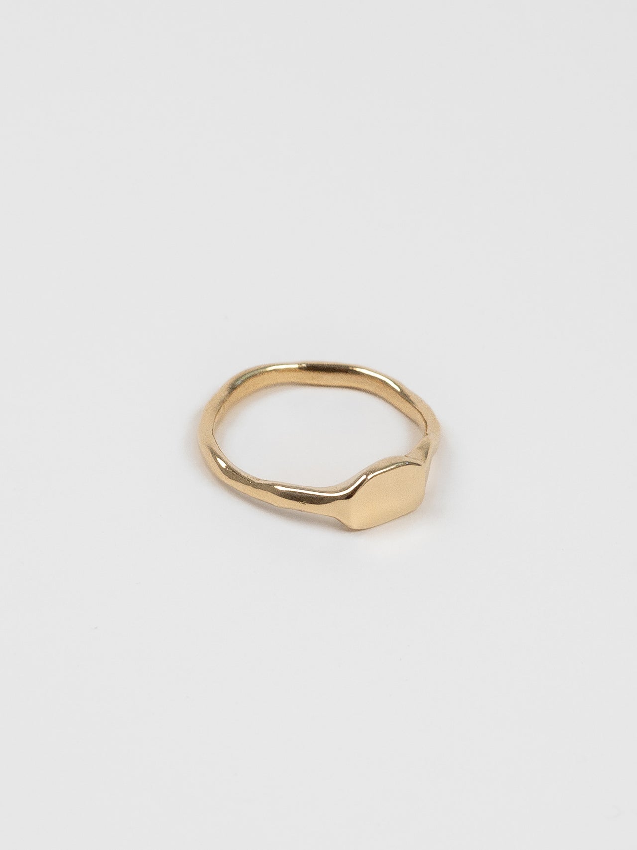 The Lair Jewellery Chikyu I Signet 9ct Yellow Gold