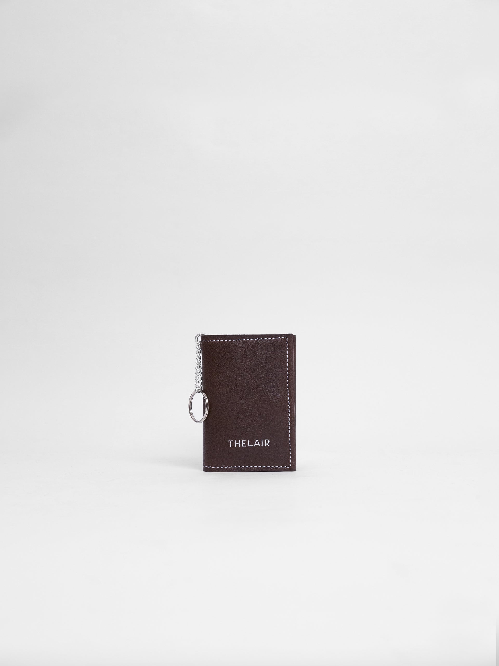 the-lair-claude-chain-wallet-mahogany