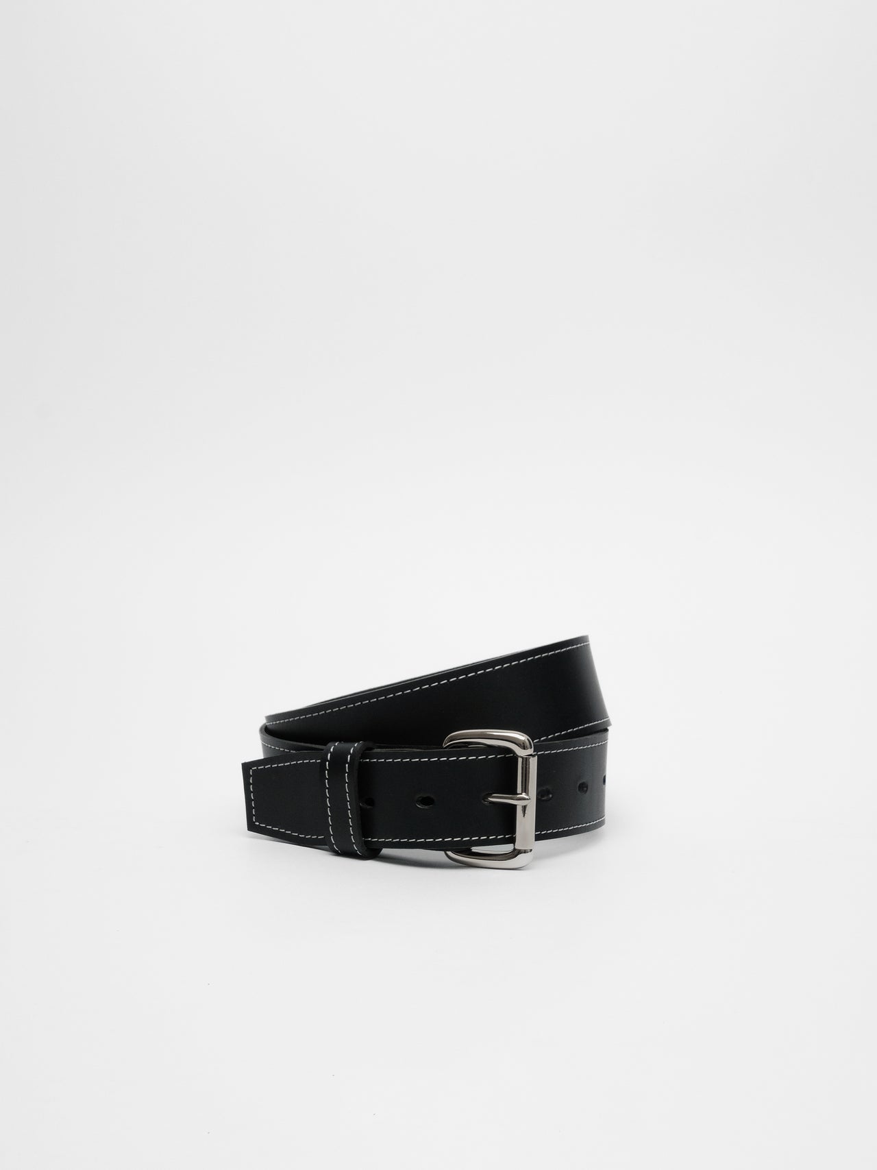 The Lair Jeet White Stitch Belt Silver