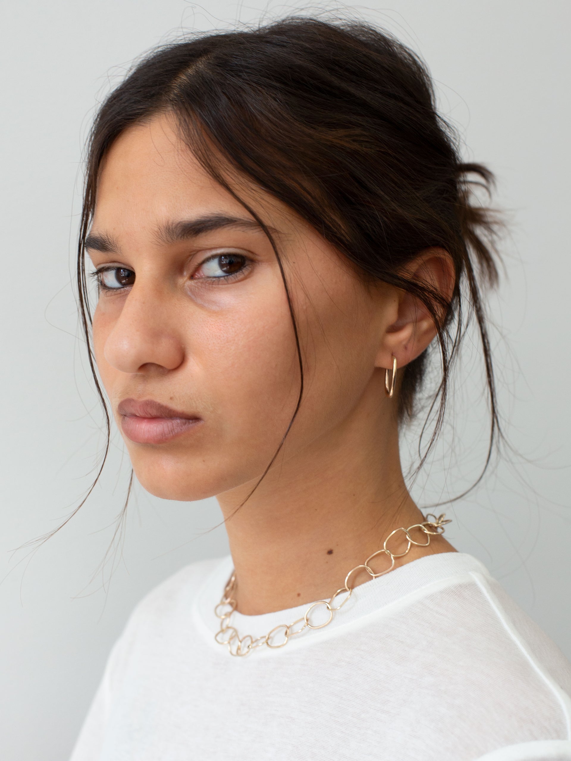 The-Lair-Jewellery-Noguchi-Necklace-9ct-Yellow-Gold