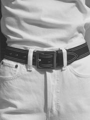 The-Lair-Daisy-Silver-White-Stitch