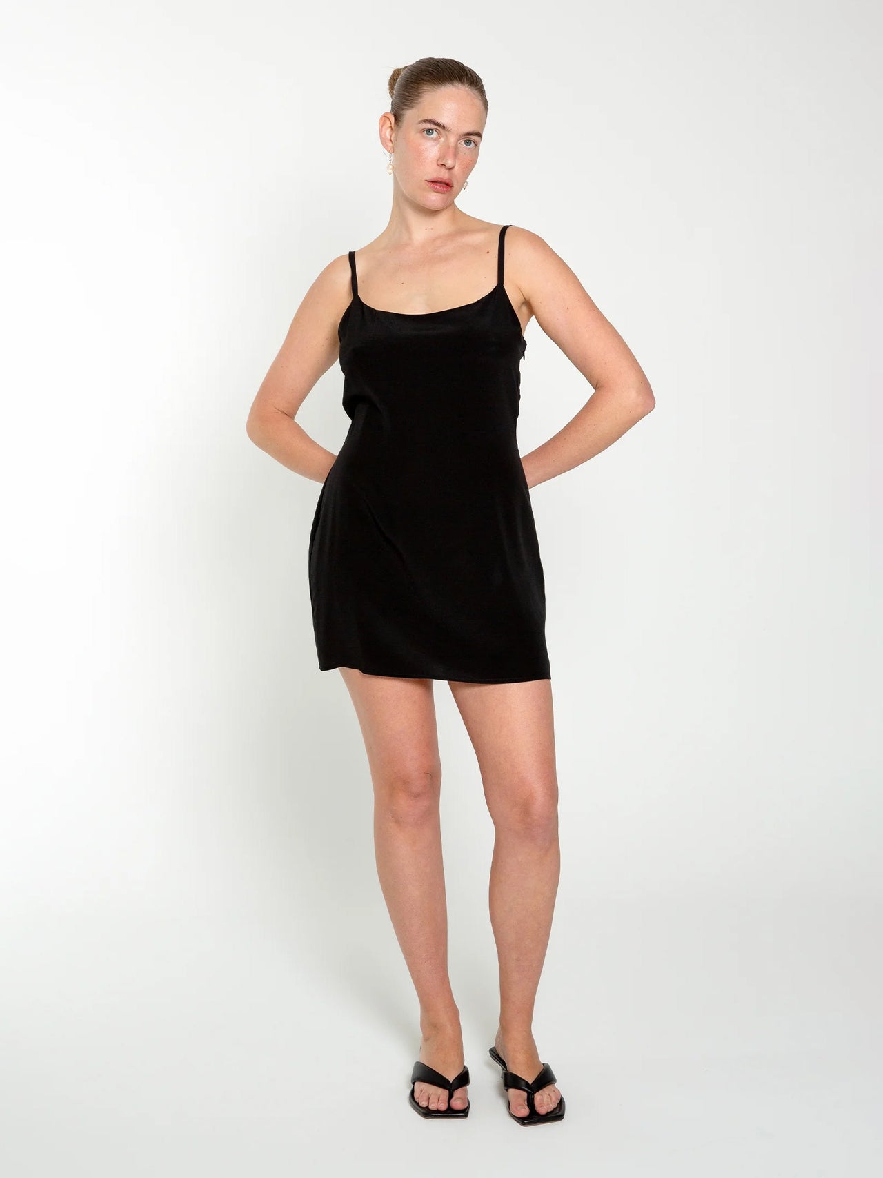 Olga joan Structured Silk Mini Dress Nera