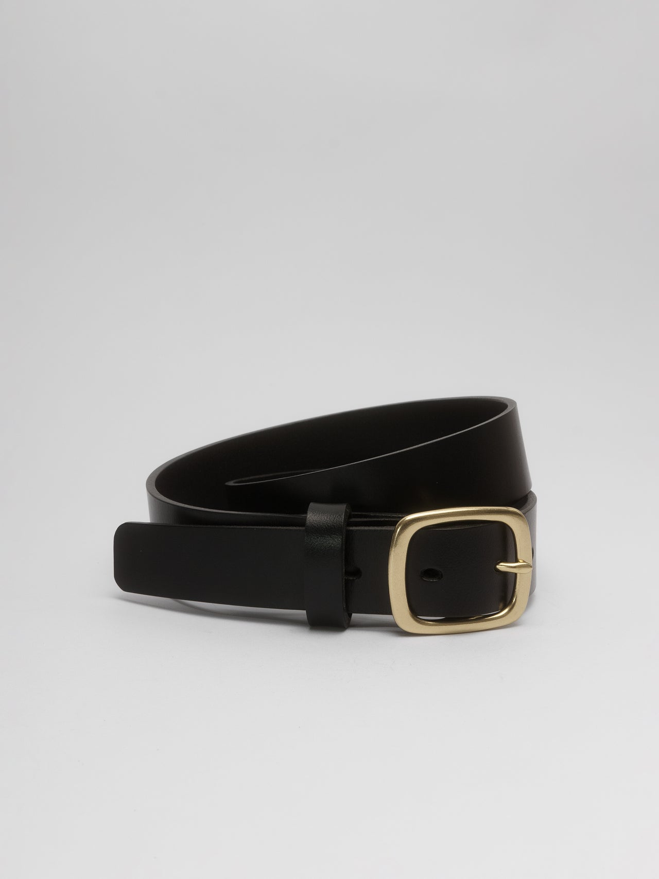 PIECES by The Lair Luen Burnished Oval Belt Black