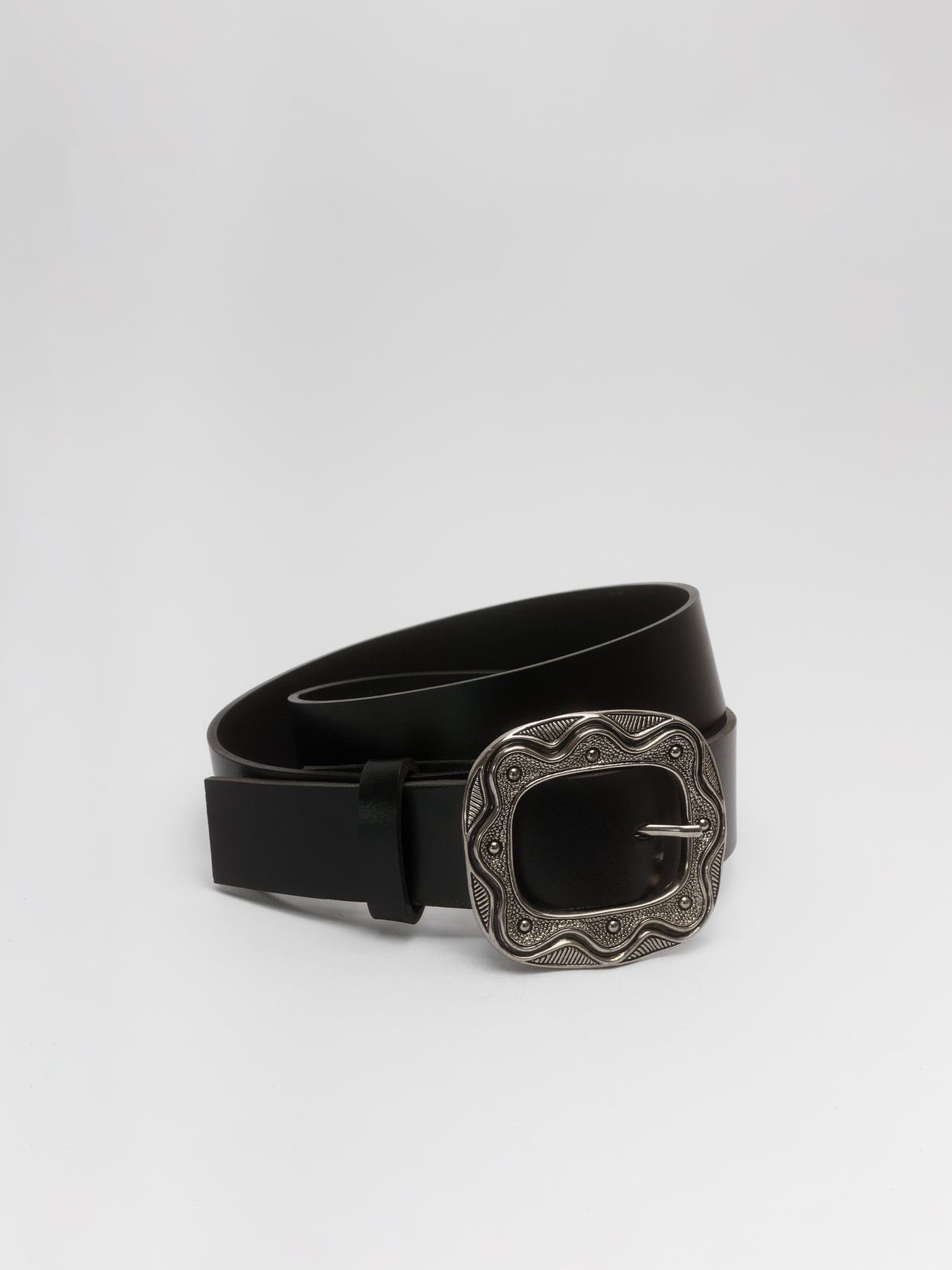 PIECES by The Lair Vintage Italian Buckle Burnished Belt 2 Black XS-XL