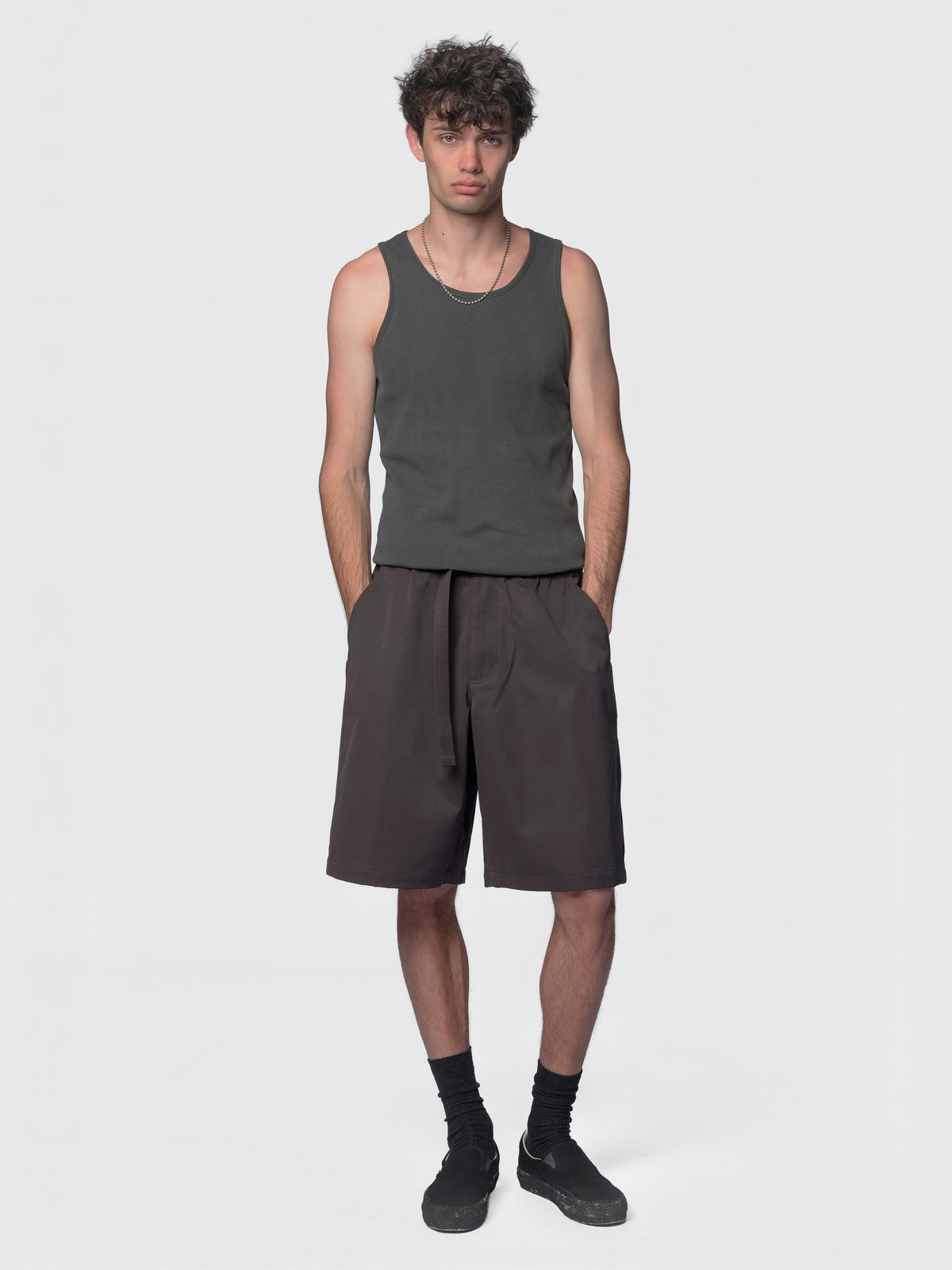 BEACH BRAINS Proof Short Dark Grey