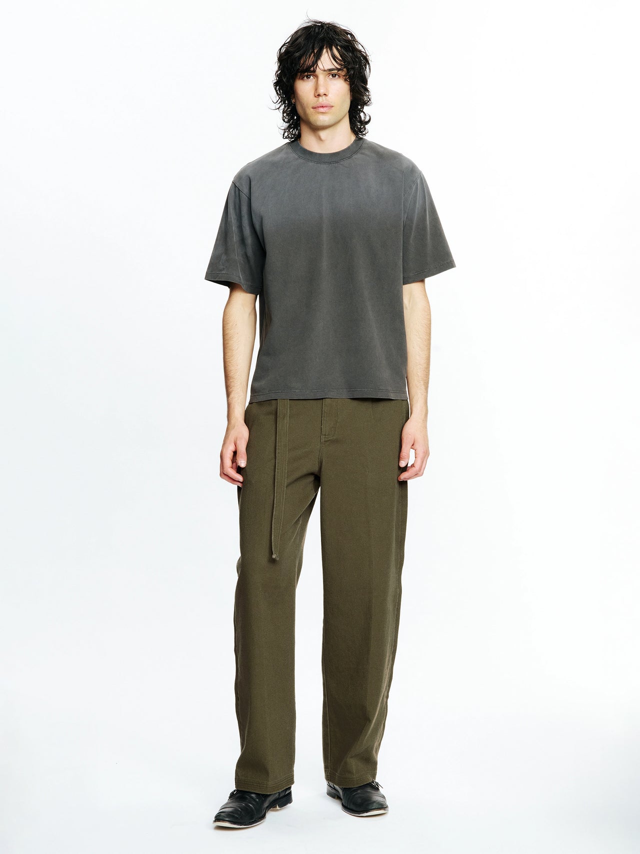 BEACH BRAINS Dream Tee Sunfaded Black