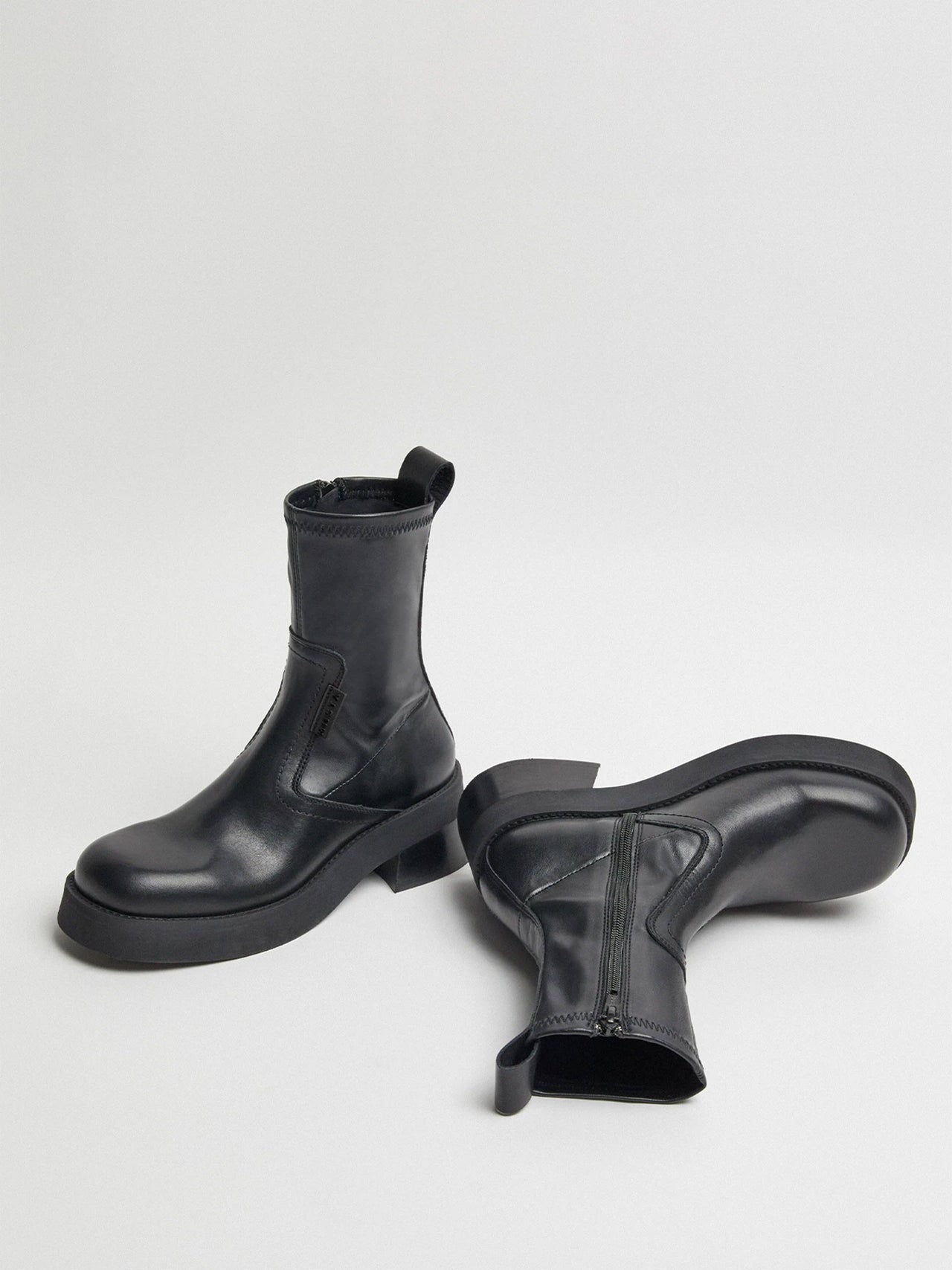 E8 x MIISTA Oliana Black Tab Black Boot