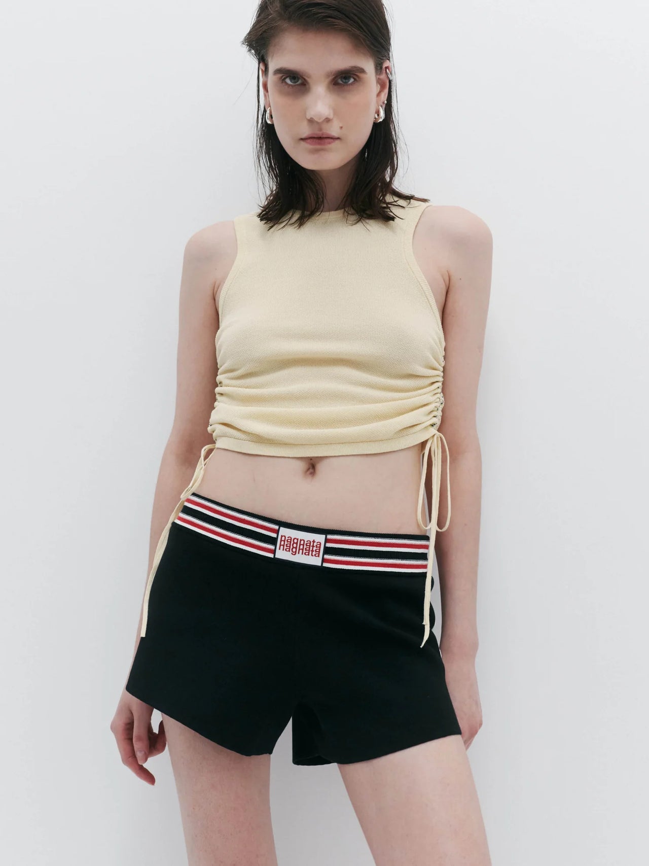 NAGNATA Gia Short Black