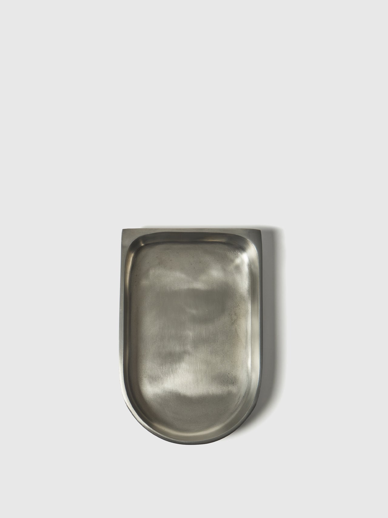 Lightly Arc Tray Medium Aluminium