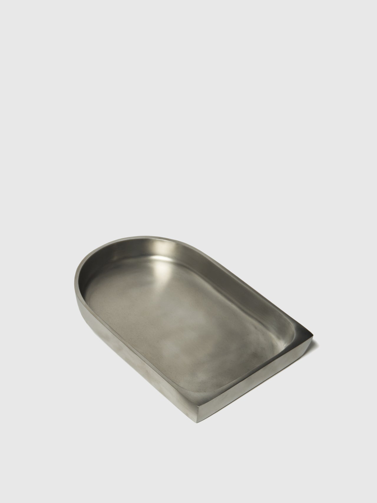 Lightly Arc Tray Medium Aluminium