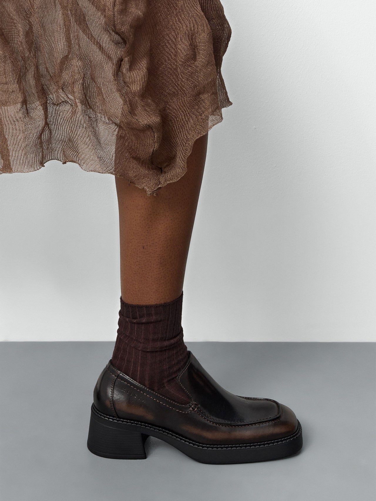 MIISTA x E8 Karion Loafers Brushed Brown