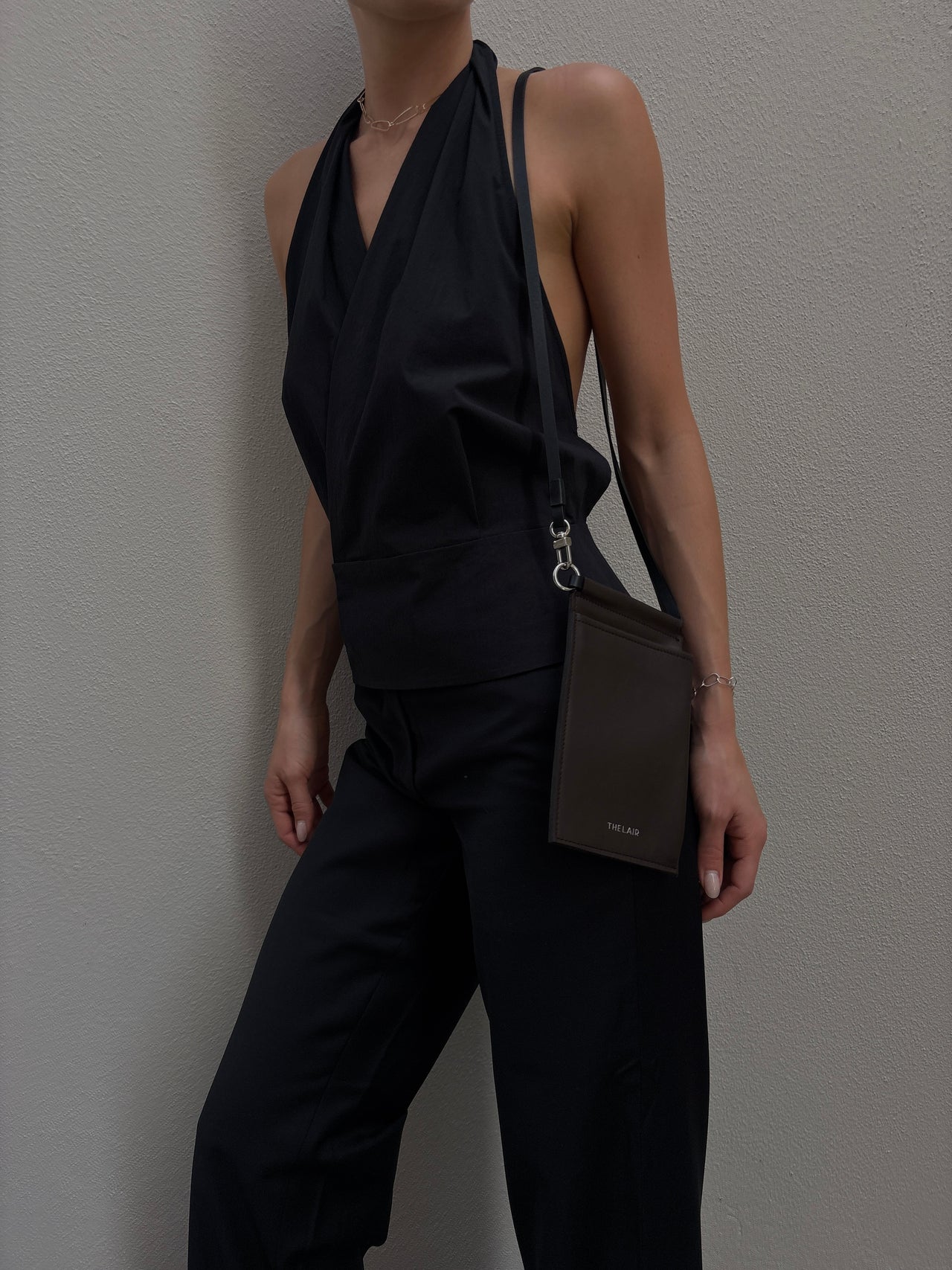 The Lair Necess Crossbody Bag Mahogany