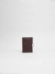 the-lair-claude-chain-wallet-mahogany