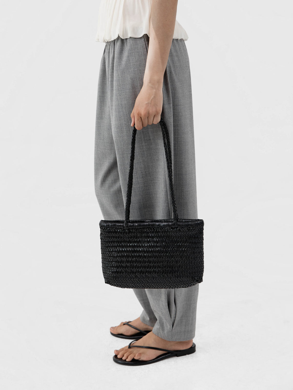 St. Agni Petit Bagu Black