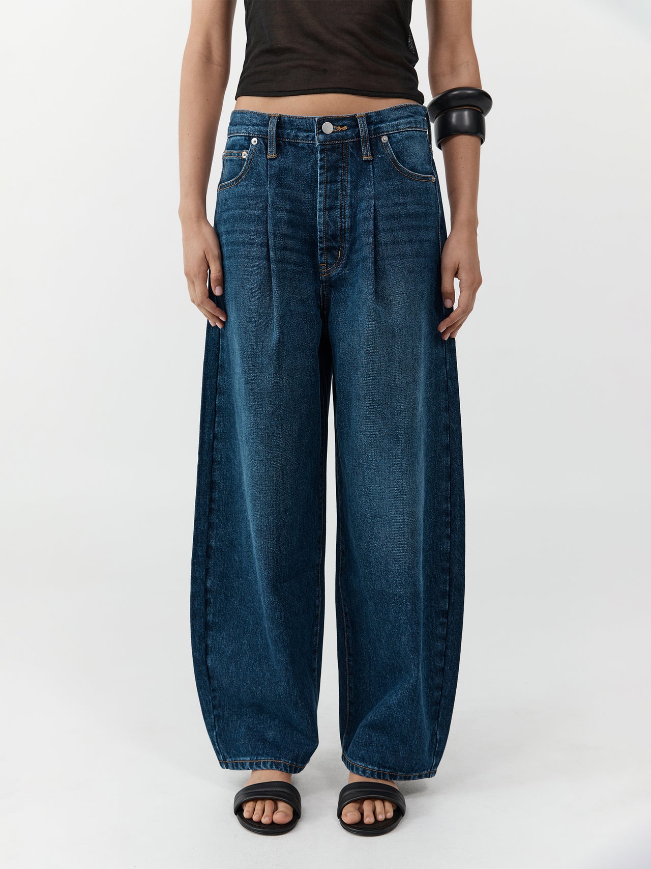 St. Agni Mid Rise Pleat Barrel Jeans Dark Indigo
