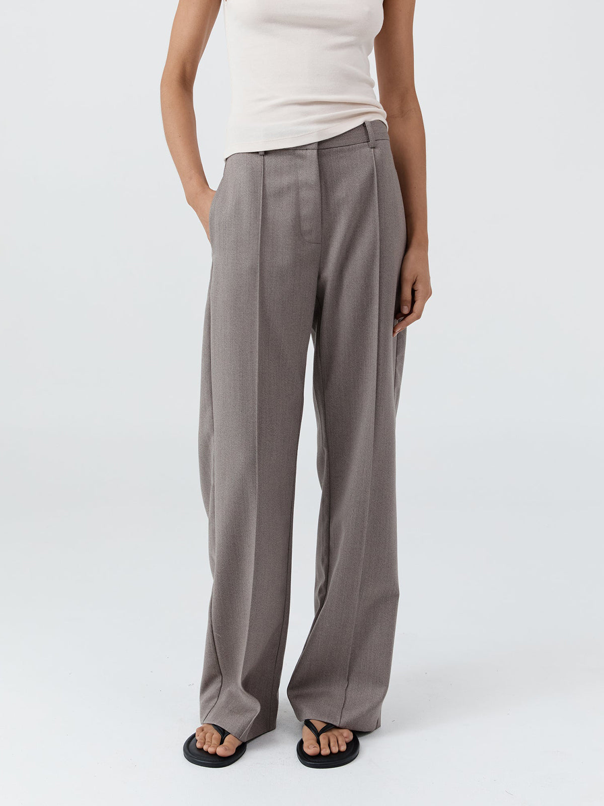 St Agni Oupa Pintuck Pants Doe