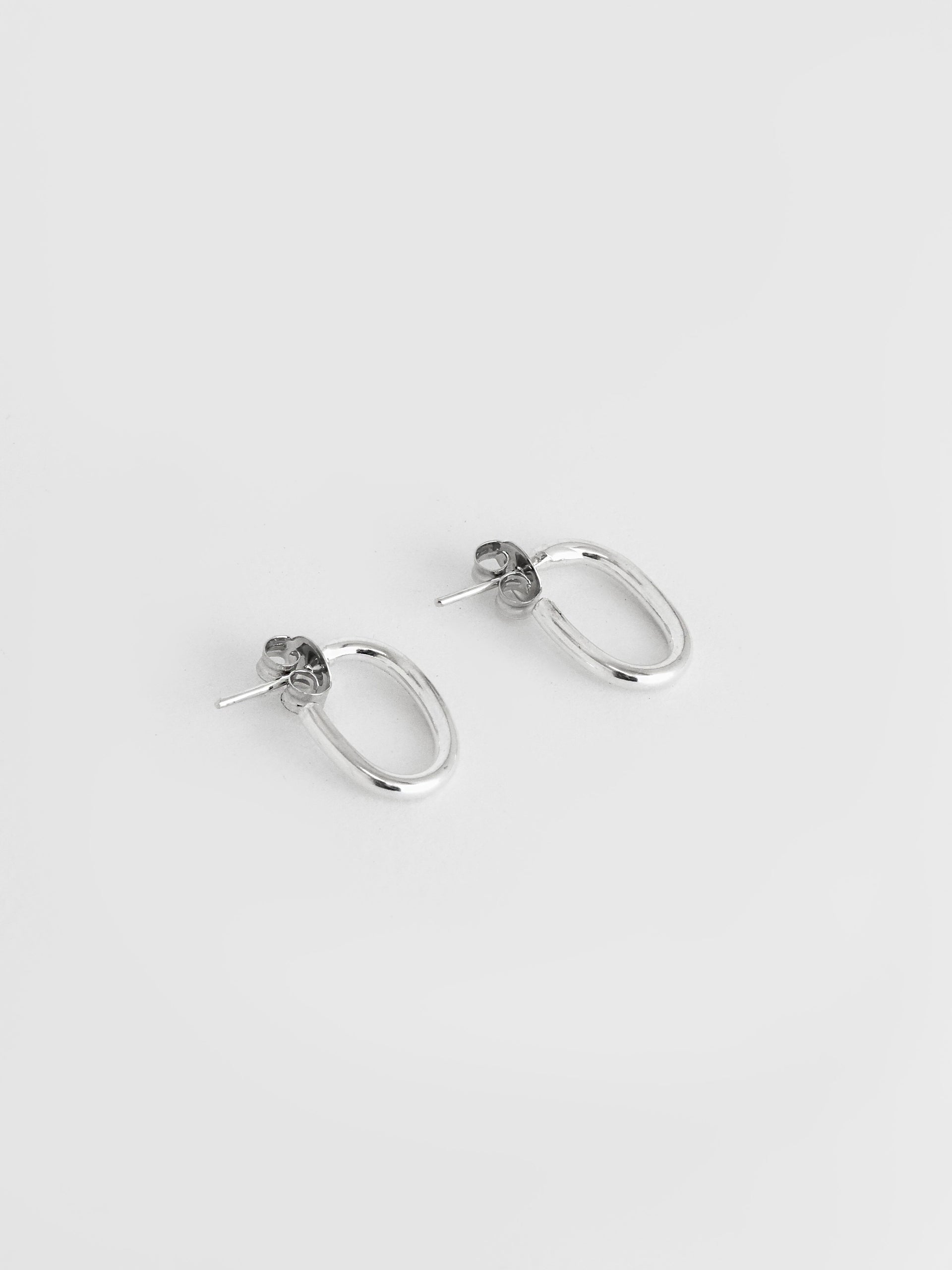 The-Lair-Jewellery-Noguchi-Earring-Small-Silver